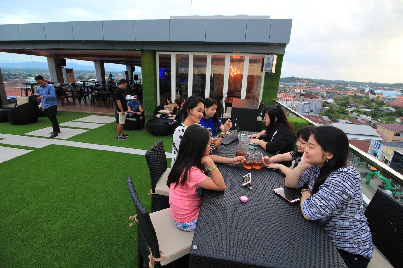 Palmy Exclusive Hotel Tanjung Redep Exteriér fotografie